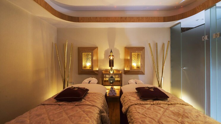 Constantinou Bros Athena Royal Beach Hotel